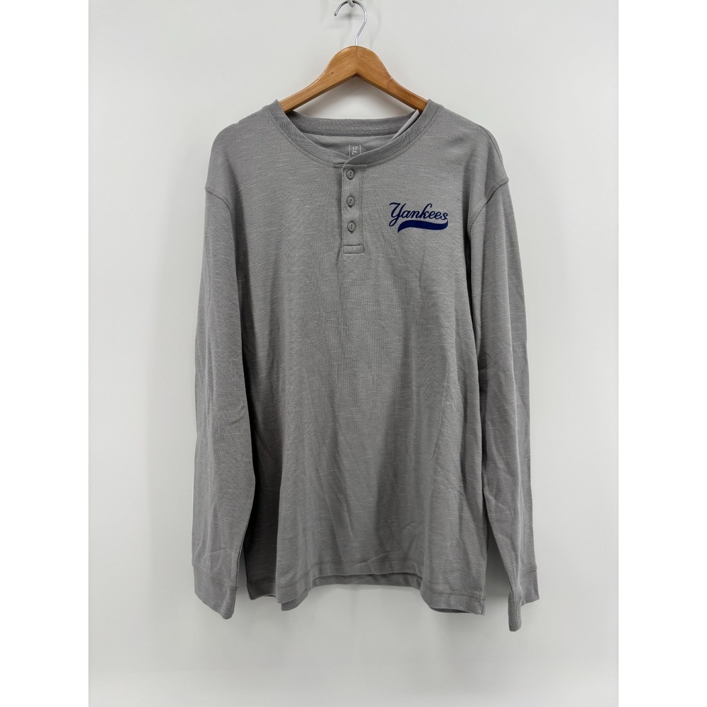 New York Yankees George Thermal Henley Shirt Mens XL Gray Silver Lining